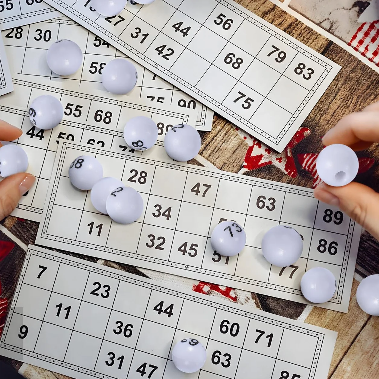 Plastikowe kulki loteryjne numerowane 75 sztuk do gier i imprez